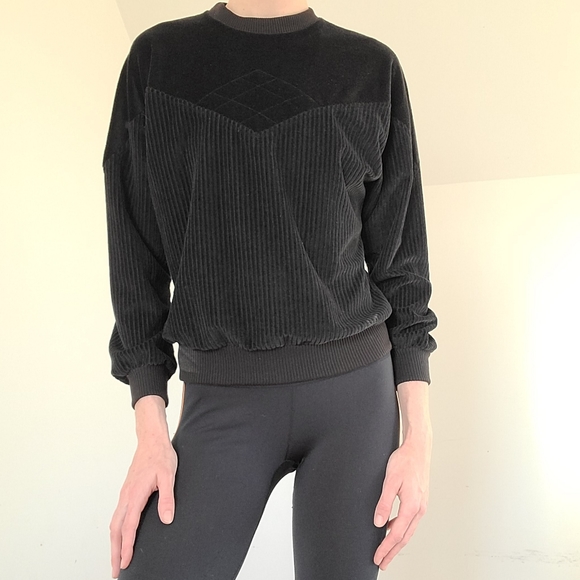 VINTAGE - Black sweater - Picture 7 of 12